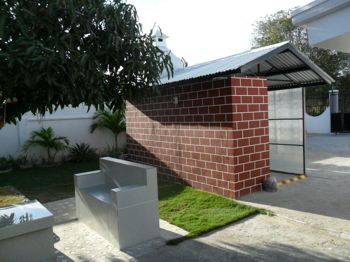 Jasmin'S Room Rental Moalboal Εξωτερικό φωτογραφία